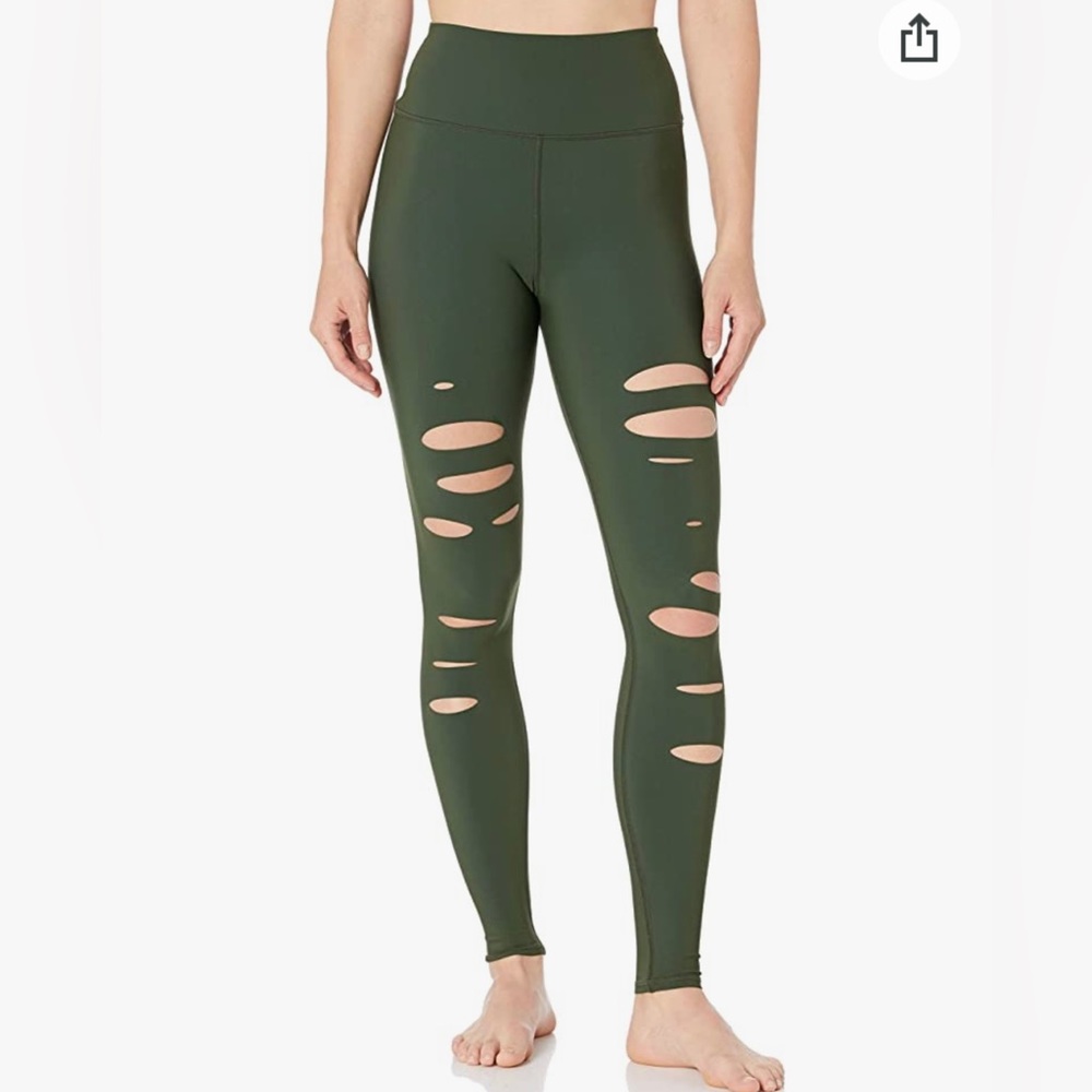 Alo Yoga Women’s High Waisted Ripped Warrior Legging